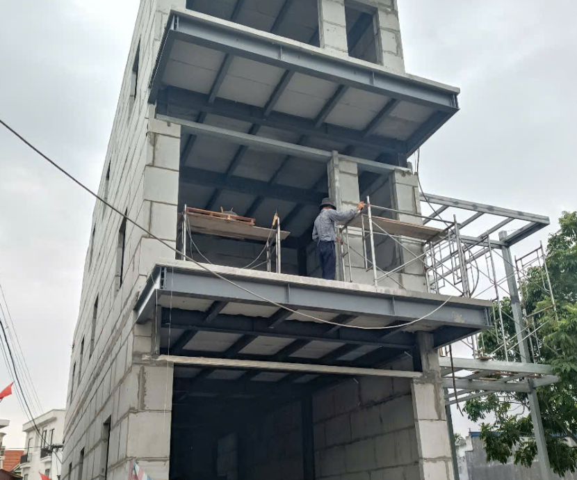 Nhà Phố 3 Tầng Dùng Bê Tông Siêu Nhẹ – Giải Pháp Đột Phá Giúp Giảm Tải Nền Móng