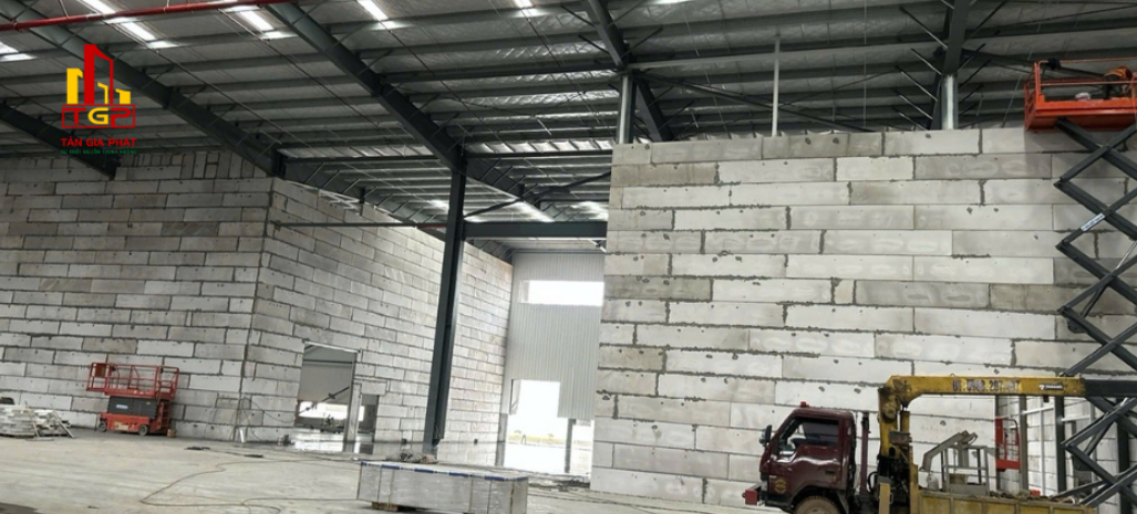 Gạch AAC Cho Nhà Xưởng FDI Tại Thanh Hóa – Tân Gia Phát Cung Cấp Và Thi Công
